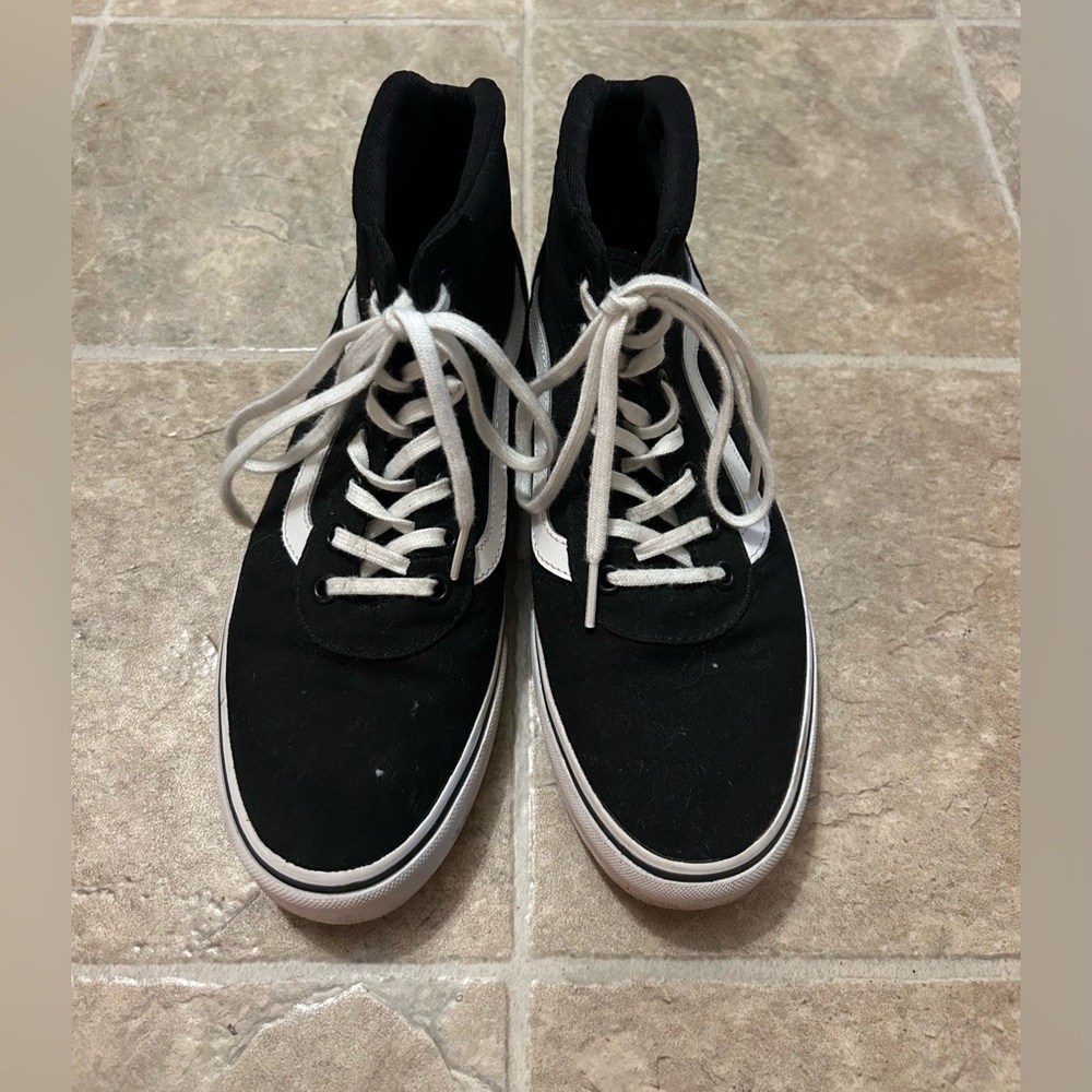 Vans Black high top Sneakers